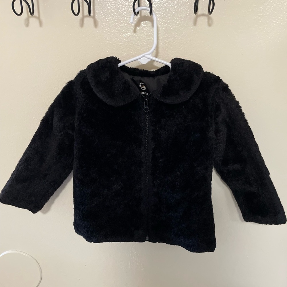 ✨Toddler Girl Fuzzy Black Jacket Size 2T